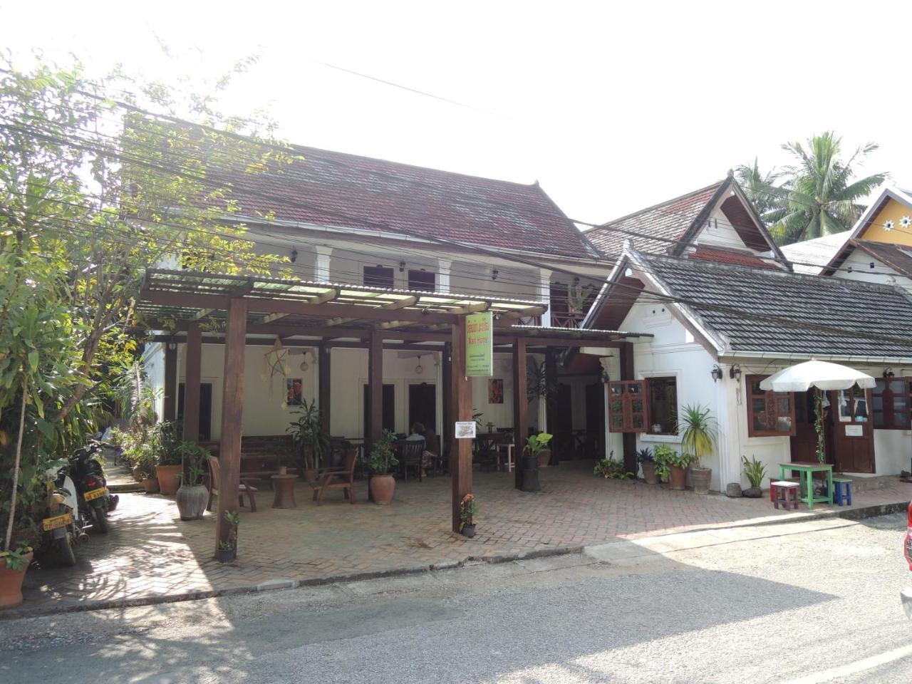 Mani Home Luang Prabang Exterior photo